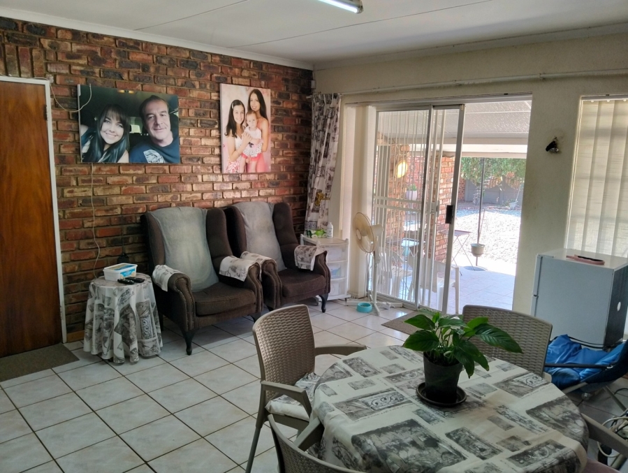 3 Bedroom Property for Sale in Orkney Park North West